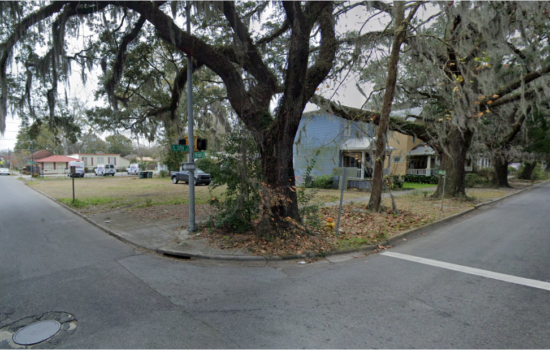 Unlock Your Dream Home on the Prime Corner Lot in Savannah, GA! Sprawling Across 0.91 Acres, Your Vision Awaits!