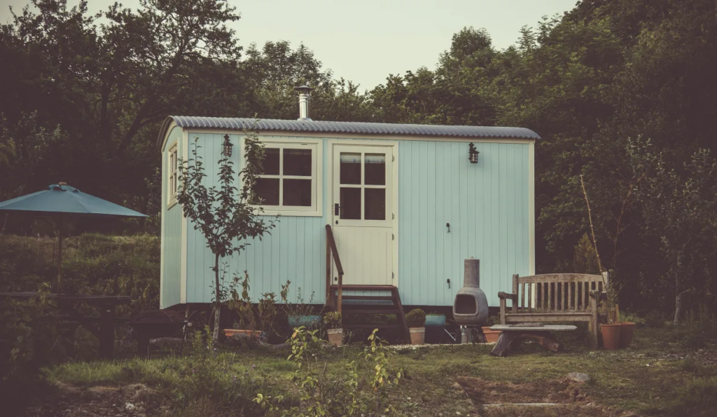 The Pros and Cons of Tiny Homes